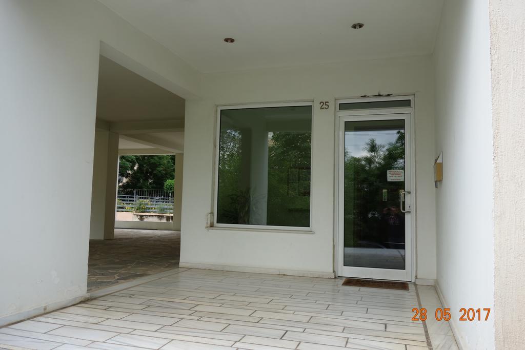 Apartment Studio Near Marousi Station Athens Exterior photo