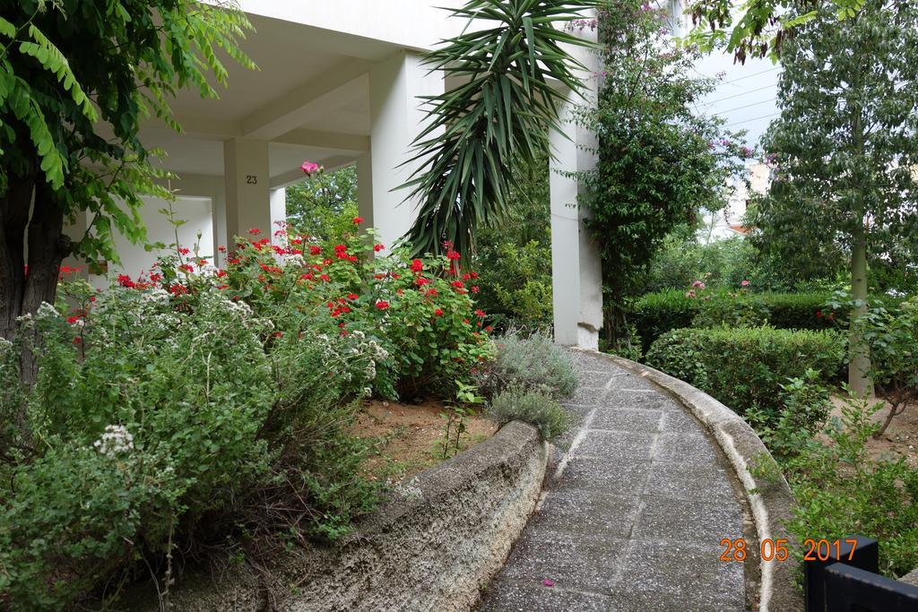 Apartment Studio Near Marousi Station Athens Exterior photo