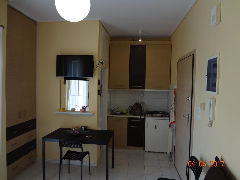 Apartment Studio Near Marousi Station Athens Exterior photo