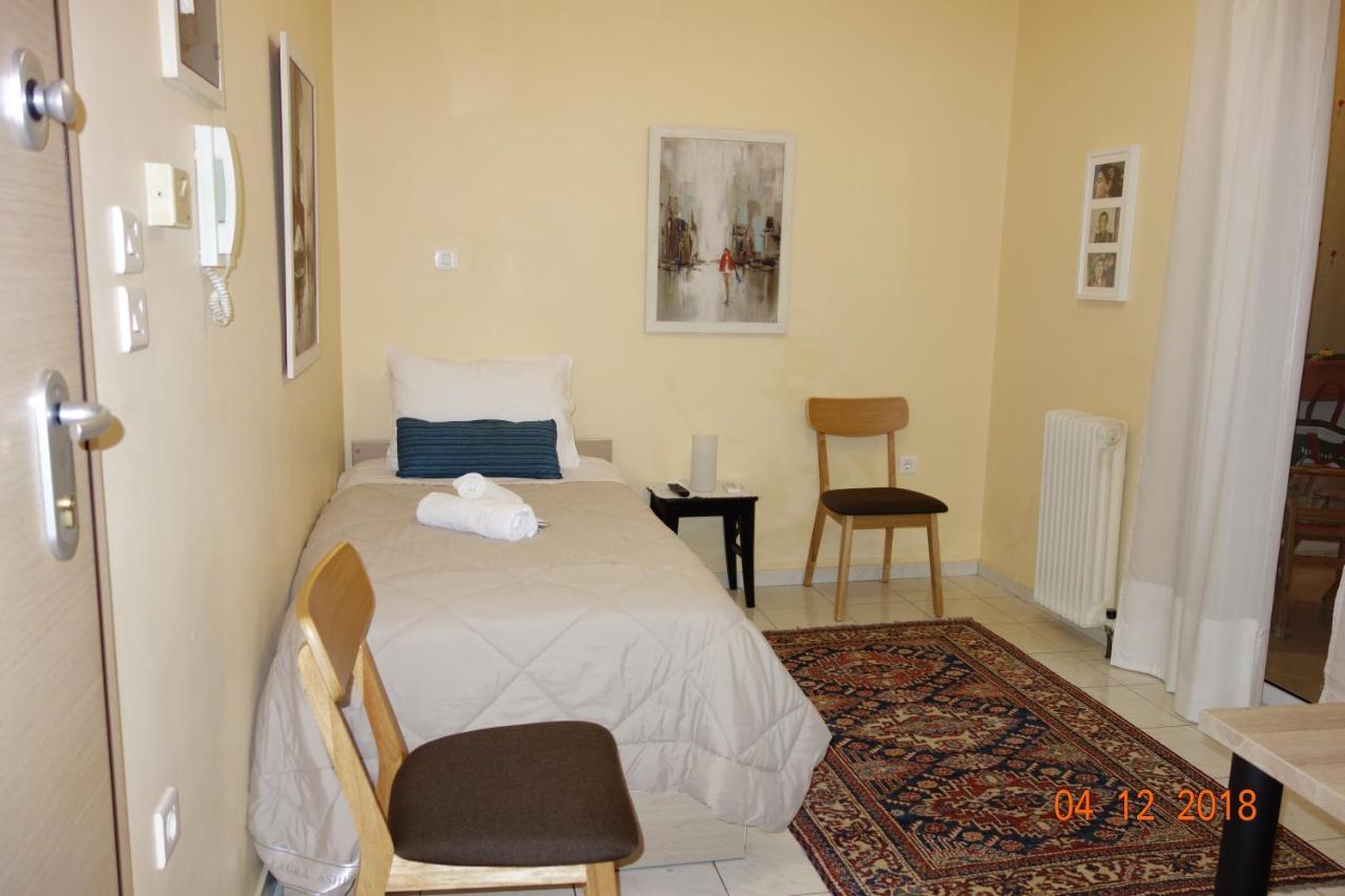 Apartment Studio Near Marousi Station Athens Exterior photo