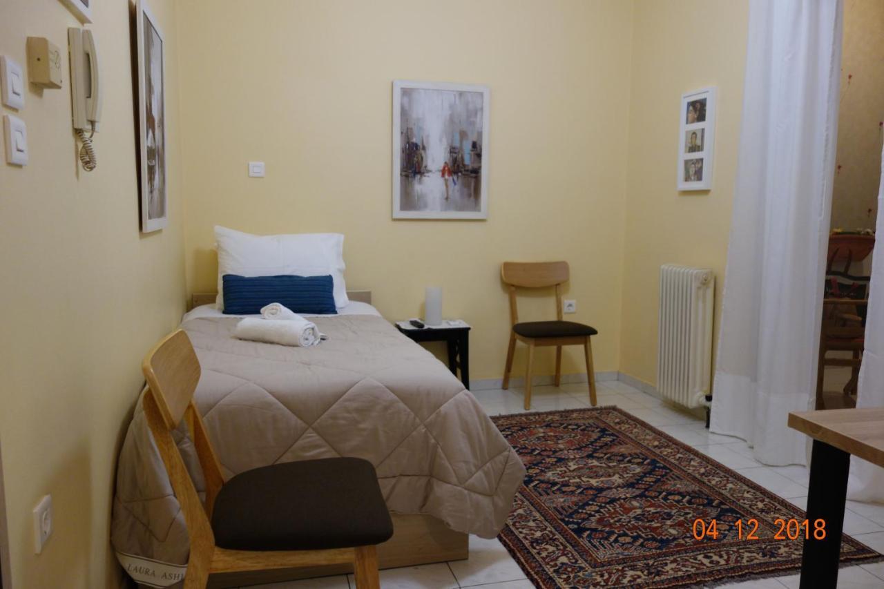 Apartment Studio Near Marousi Station Athens Exterior photo